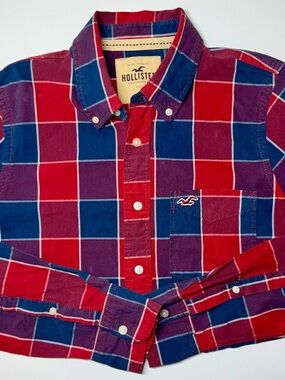 Hollister Men’s L Plaid Long Sleeve Button‑Down – Navy/Red/Blue